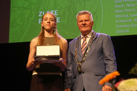ZLATA PETICA 150 FOTO LJUBO VUKELIČ